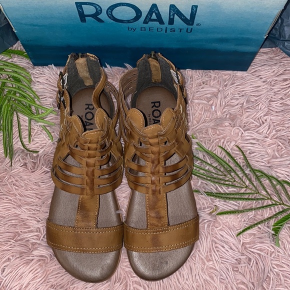 Roan sandals By bed stu - Picture 7 of 12
